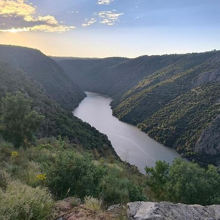 Cabanas Miraduero Aldeadávila de la Ribera Eksteriør bilde